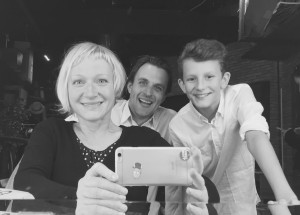 Steife Brise_Dubai_Antler_James1607