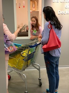 Sophia bei IKEA
